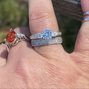 Gorgeous engagement set size 8